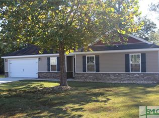 107 Black Pine Dr, Springfield, GA 31329