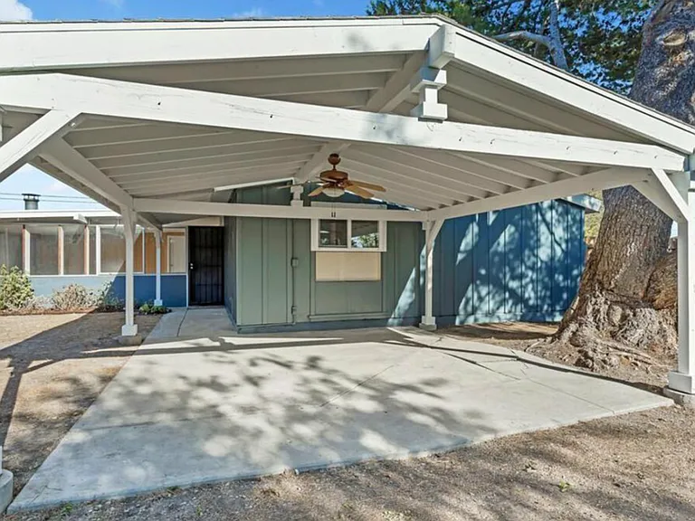 2604 Raymell Dr — Photo 7