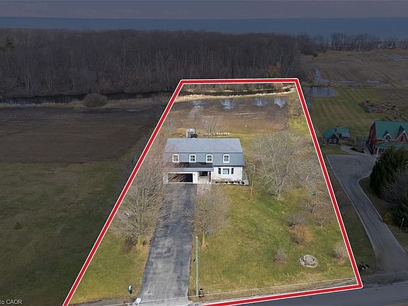 2nd image of 296 Ridge Rd W