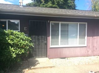 2801 NE 12th St APT E, Renton, WA 98056