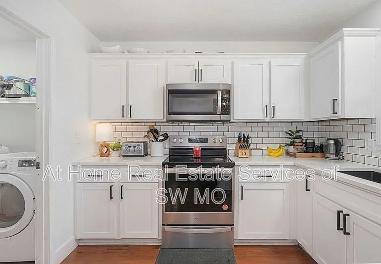 1539 W Rockwood Ct — Photo 7