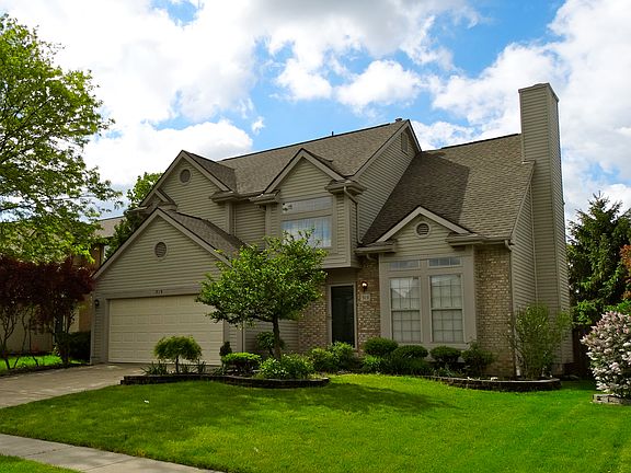 2nd image of 919 Larkfield Dr