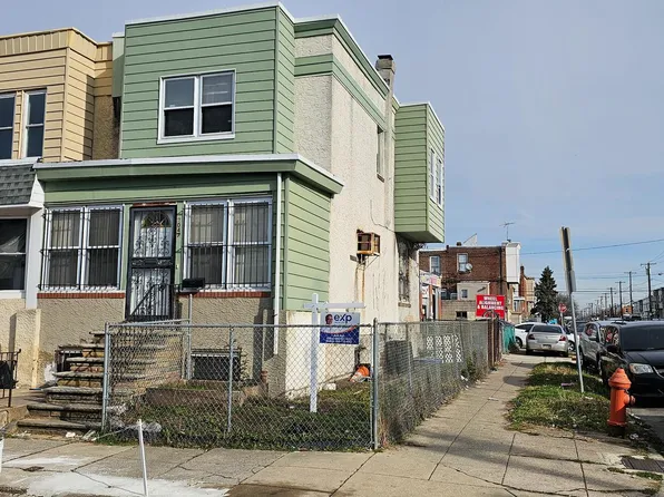 2047 Bonaffon St, Philadelphia, PA 19142