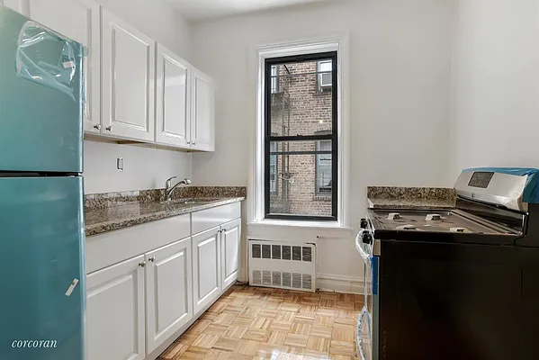 Rented by Corcoran | media 14