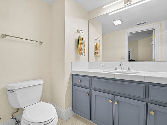 2nd image of 530 El Camino Real APT 107