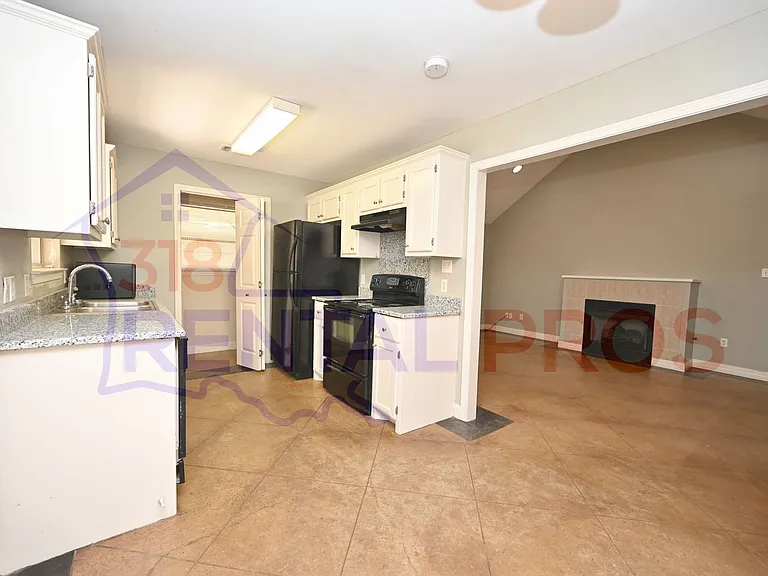 1202 McQuay Dr — Photo 9