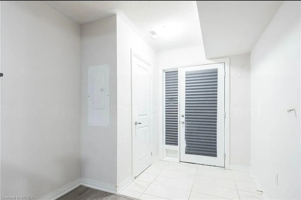 2 bed, 2.5 bath, 1350 sqft, $2,250 — Photo 3