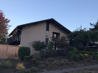 2165 SW Warwick Ave, Portland, OR 97225