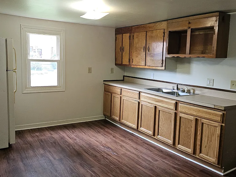 3409 Light St — Photo 5