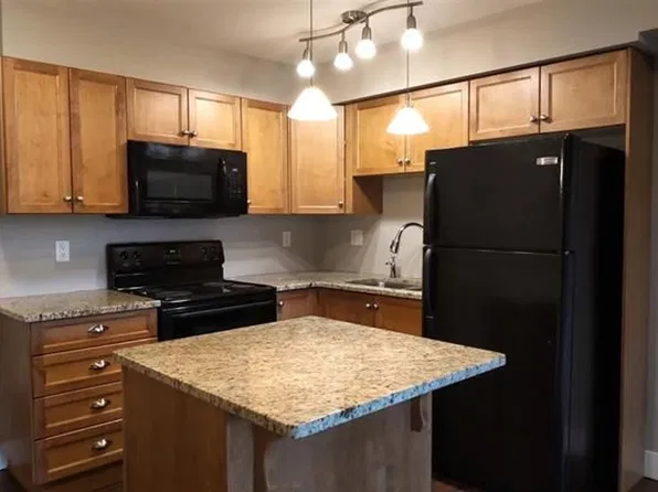 30525 Cardinal Ave #109, Abbotsford, BC V2T 0A8