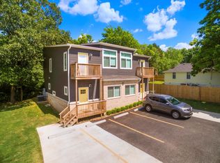 1820 N Gregg Ave, Fayetteville, AR 72703