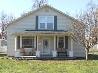 108 E Halstead Ave, Bardstown, KY 40004