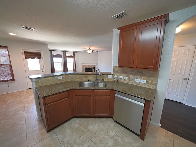 6307 Myrtle Run — Photo 20