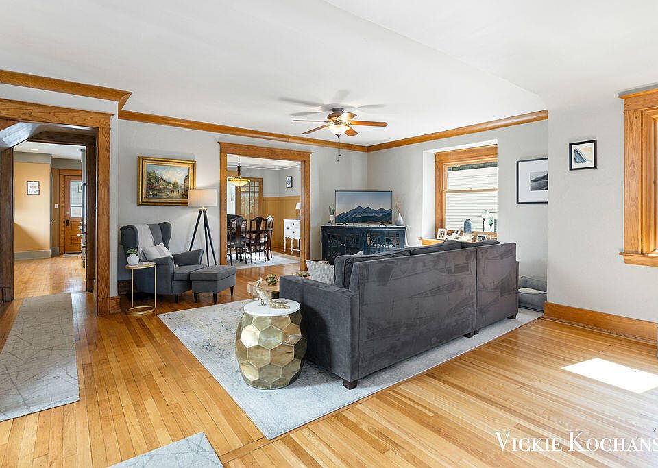 7 Trowbridge St NE, Grand Rapids, MI 49503 Zillow