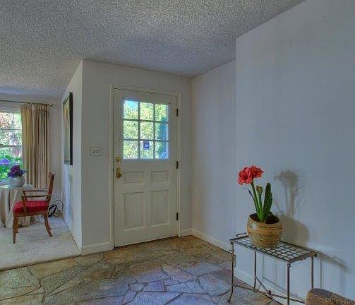 4th image of 16920 Ambaum Blvd S