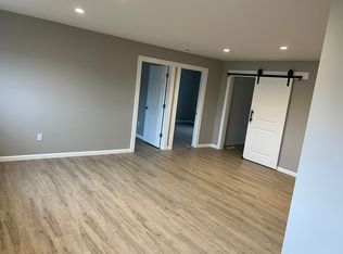 (Undisclosed Address), Flint, MI 48503