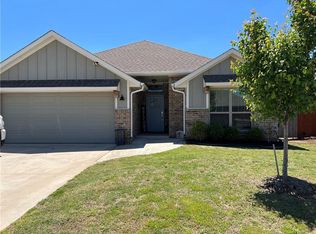 9900 SW 22nd St, Yukon, OK 73099