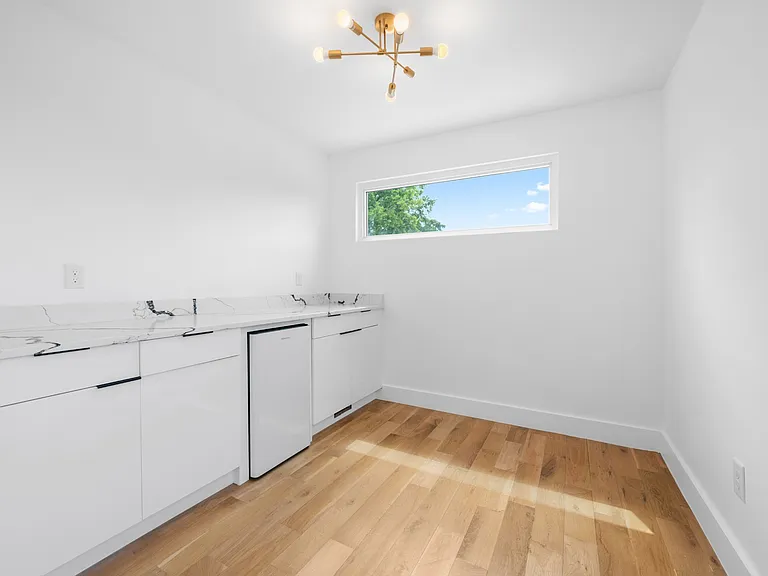 1005 Glenview Dr — Photo 28