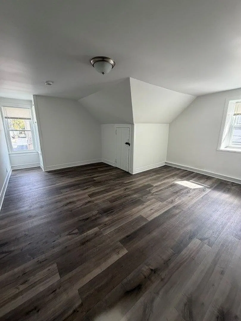 140 S Main Street — Photo 4