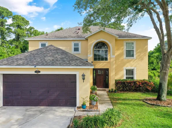 369 Macon Dr, Titusville, FL 32780