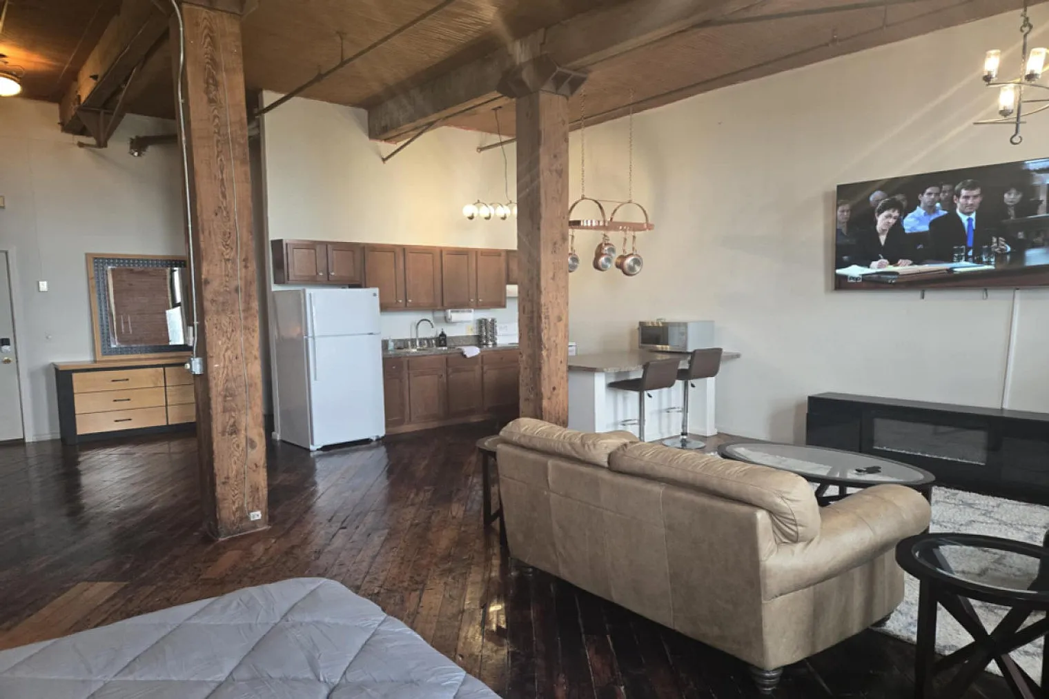 1 bed, 1.0 bath, $2,181 — Photo 4