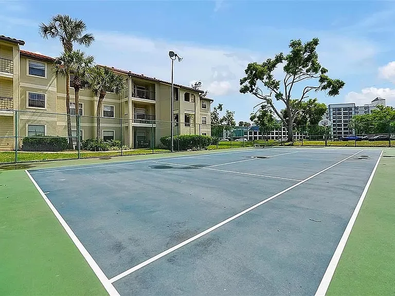 3024 Parkway Blvd #107 — Photo 25