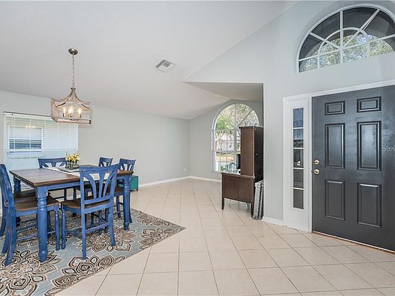 3rd image of 9405 Council Rock Ct