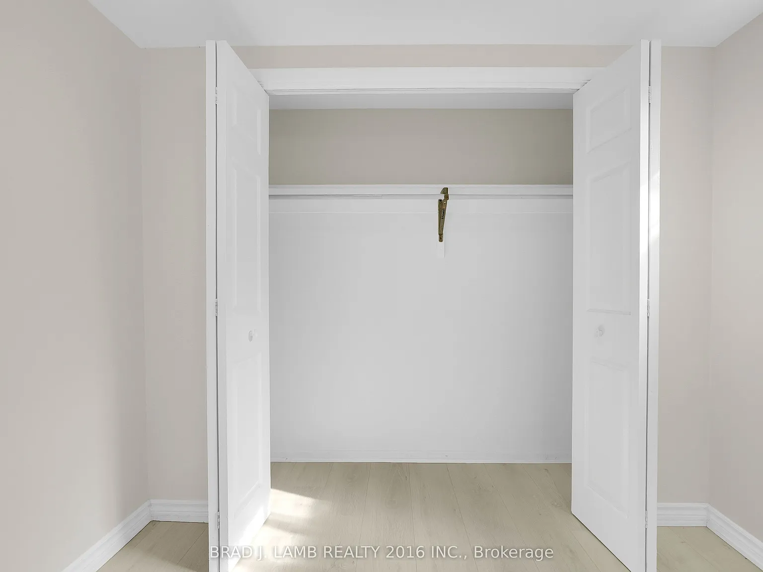 2 bed, $1,800 — Photo 4