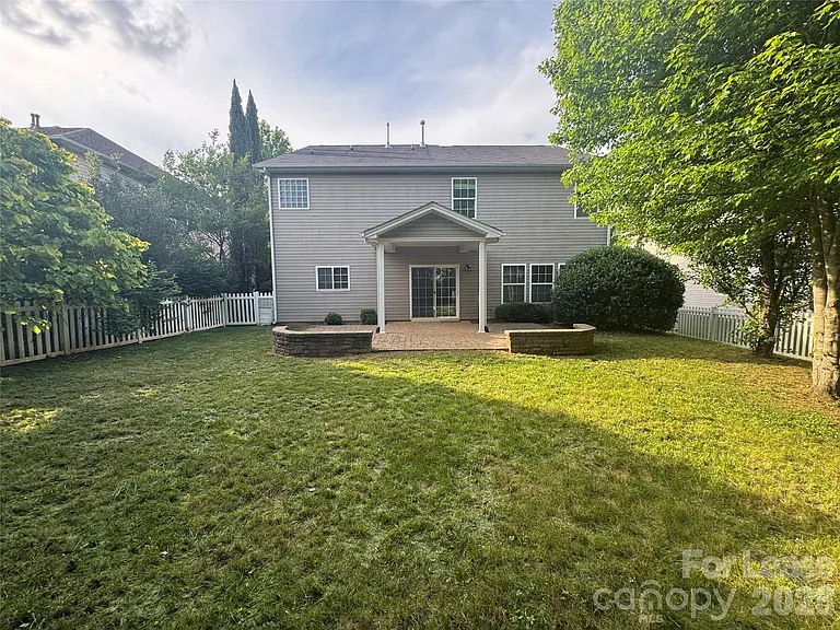 10921 Rousay Rd — Photo 16