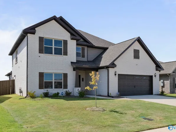 279 Shubert Dr, Hazel Green, AL 35750