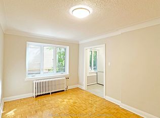 398 Avenue Rd #323, Toronto, ON M4V 2H4