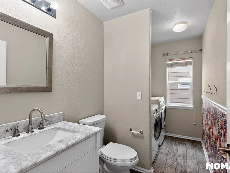 11055 Chesmore St — Photo 20