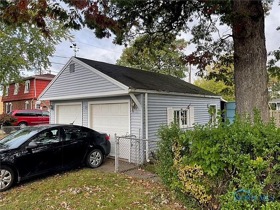 2nd image of 6003 Davida Dr