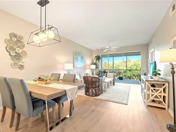 6824 Sterling Greens PL #302, NAPLES, FL 34104