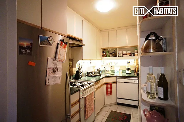 Rented by Citi Habitats | media 22