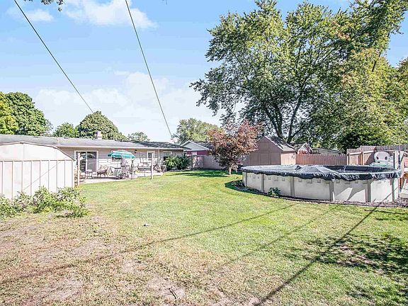 5th image of 3124 Bentley Ln
