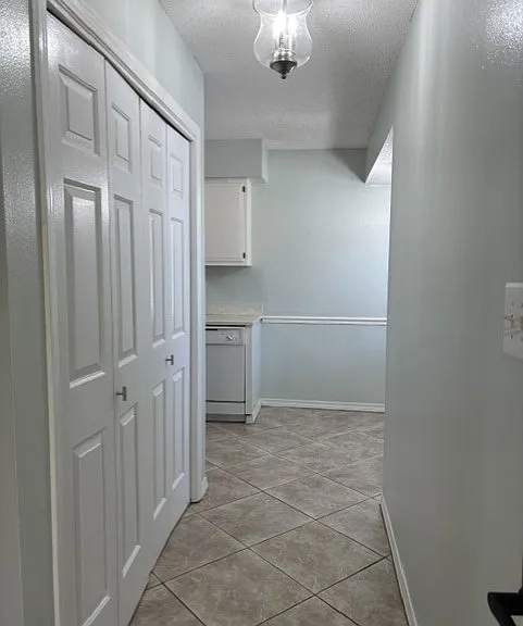 262 Highpoint Dr #262 — Photo 3