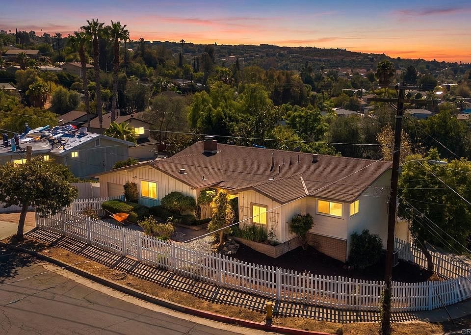1st image of 7970 Lemon Cir