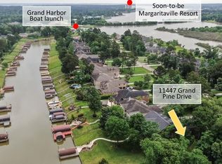 11447 Grand Pine Dr, Montgomery, TX 77356