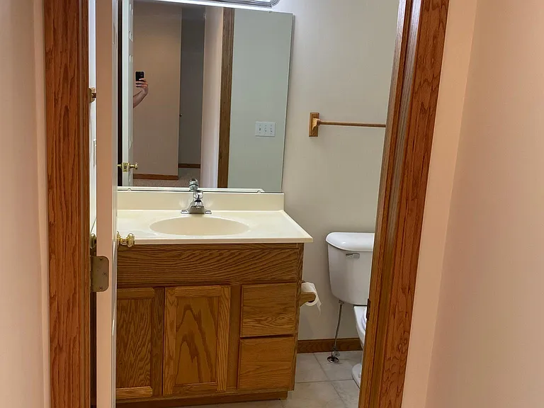 6214 Elliott Ct — Photo 16