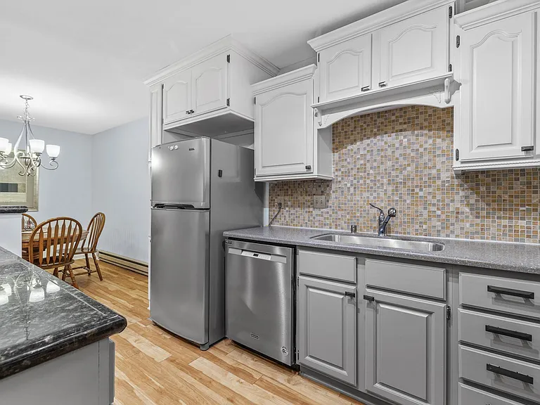 1435 Pheasant Run Dr #101 — Photo 15