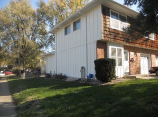 9401 Switzer St, Overland Park, KS 66214