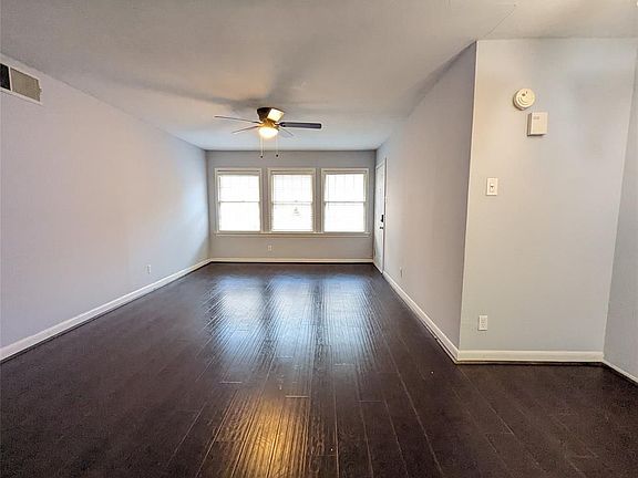 3rd image of 5240 Arboles Dr APT 4