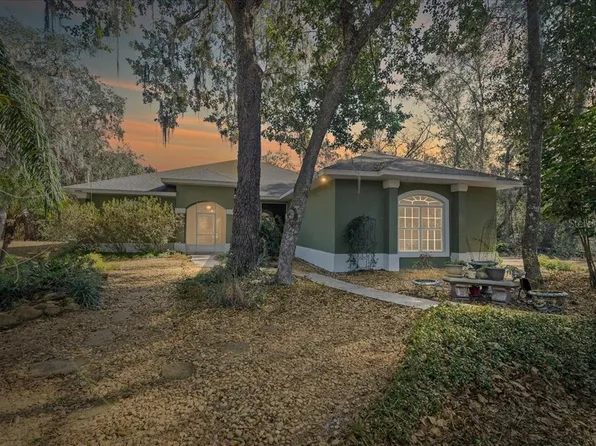 16731 SE 181st Ter, Weirsdale, FL 32195