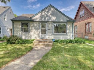 3304 N 58th St, Milwaukee, WI 53216