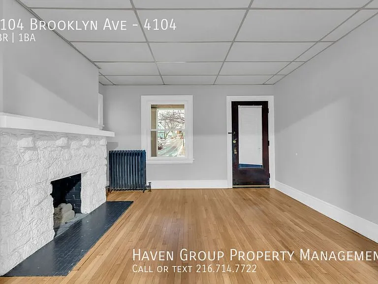 4104 Brooklyn Ave #4104 — Photo 3