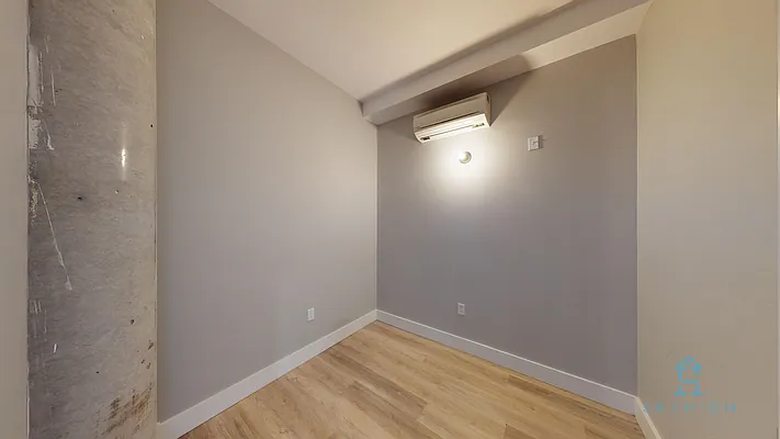 Rented by Skyhigh Realty NYC LLC | media 22