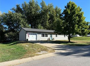6217 N 27th Ter, Saint Joseph, MO 64505