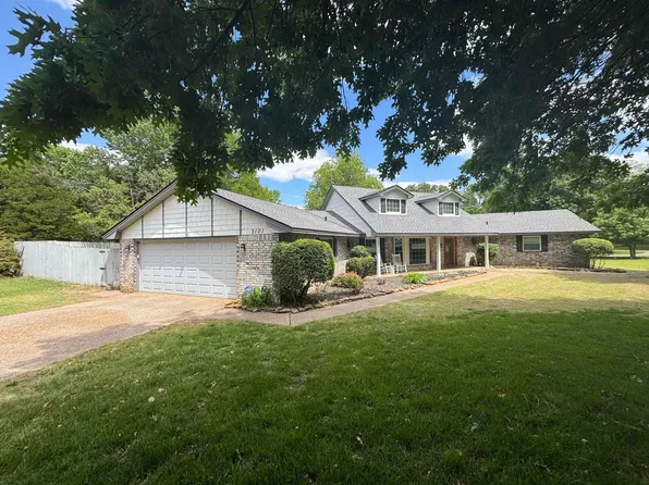 2101 Quailwood Dr, Enid, OK 73703