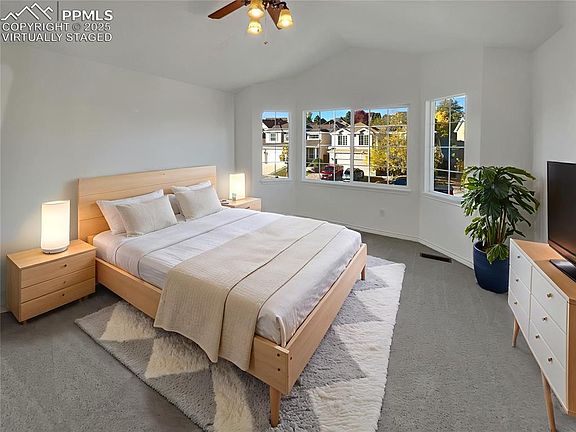 4th image of 4669 Desert Varnish Dr